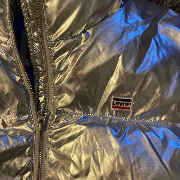 Levi’s Puffer Jacket BNWT - Picture 3 of 4